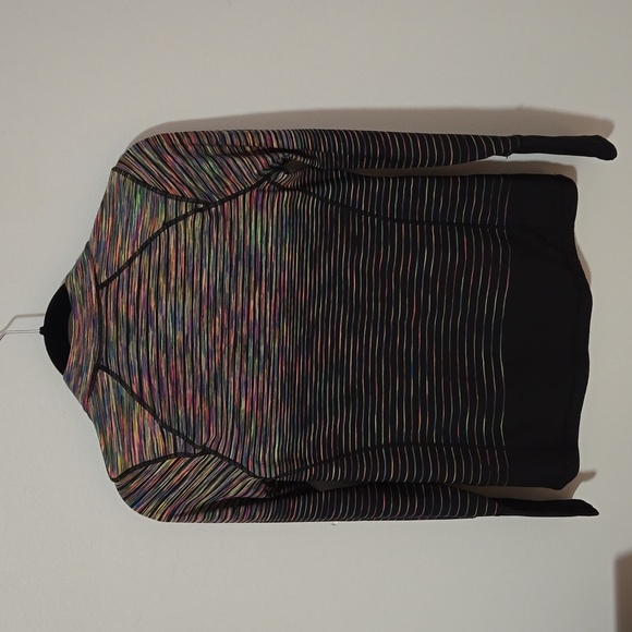 KIRKLAND Costco Long-Sleeve Active Athletic Shirt Woman's Small - Picture 3 of 4